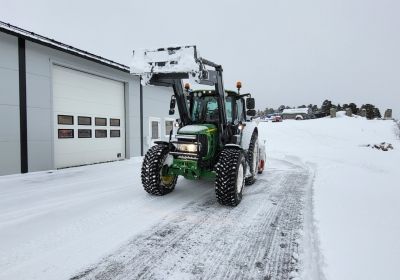 Snøbrøyting